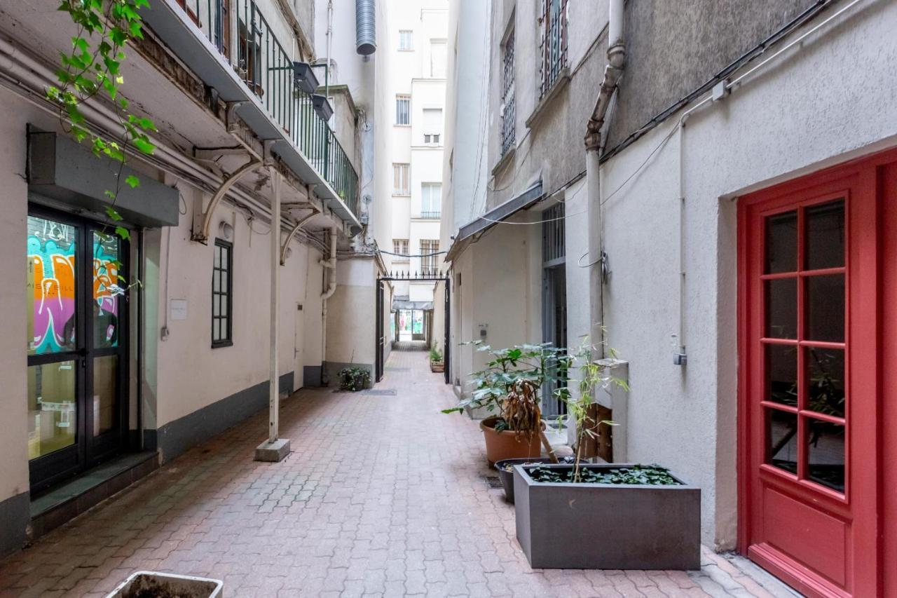 114 - Urban Saint Denis Couture Apartamento Paris Exterior foto